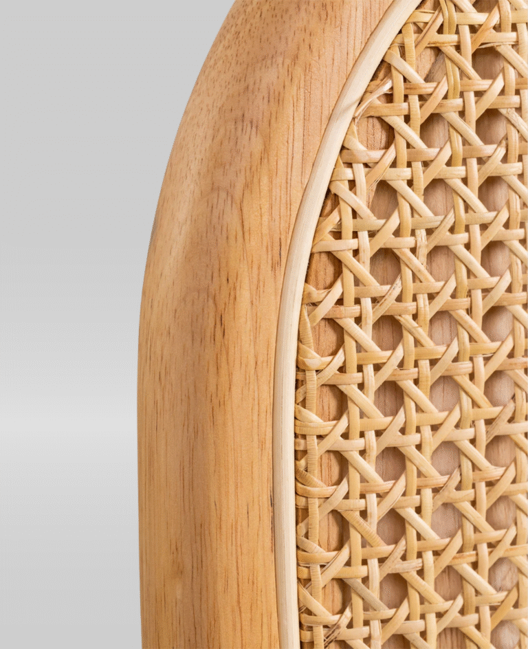 Viktorya Lounge Chair - Jepara Real Teak Furniture Manufacture