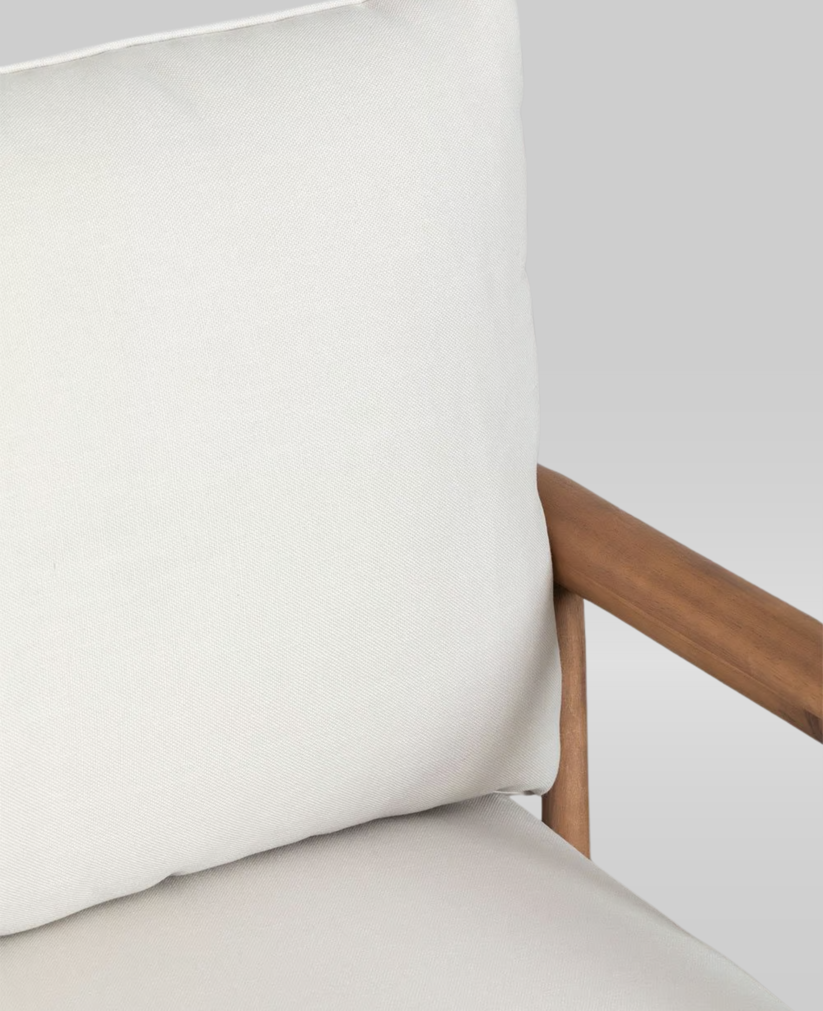 Elvin Lounge Chair - Jepara Real Teak Furniture Manufacture