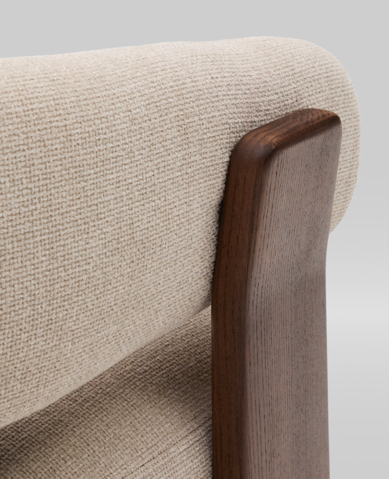 Gigano Lounge Chair - Jepara Real Teak Furniture Manufacture