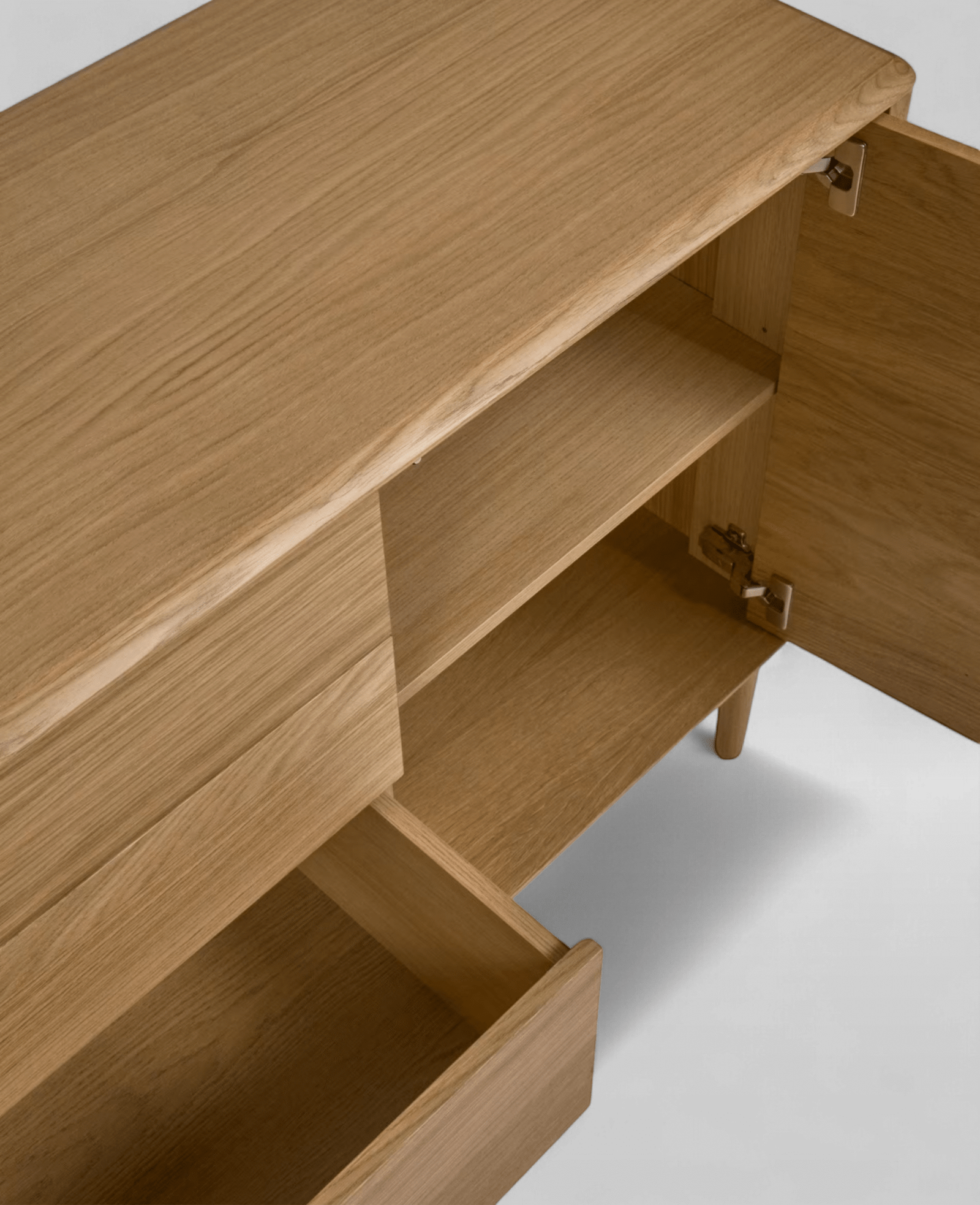 Leo Sideboard - Jepara Real Teak Furniture Manufacture